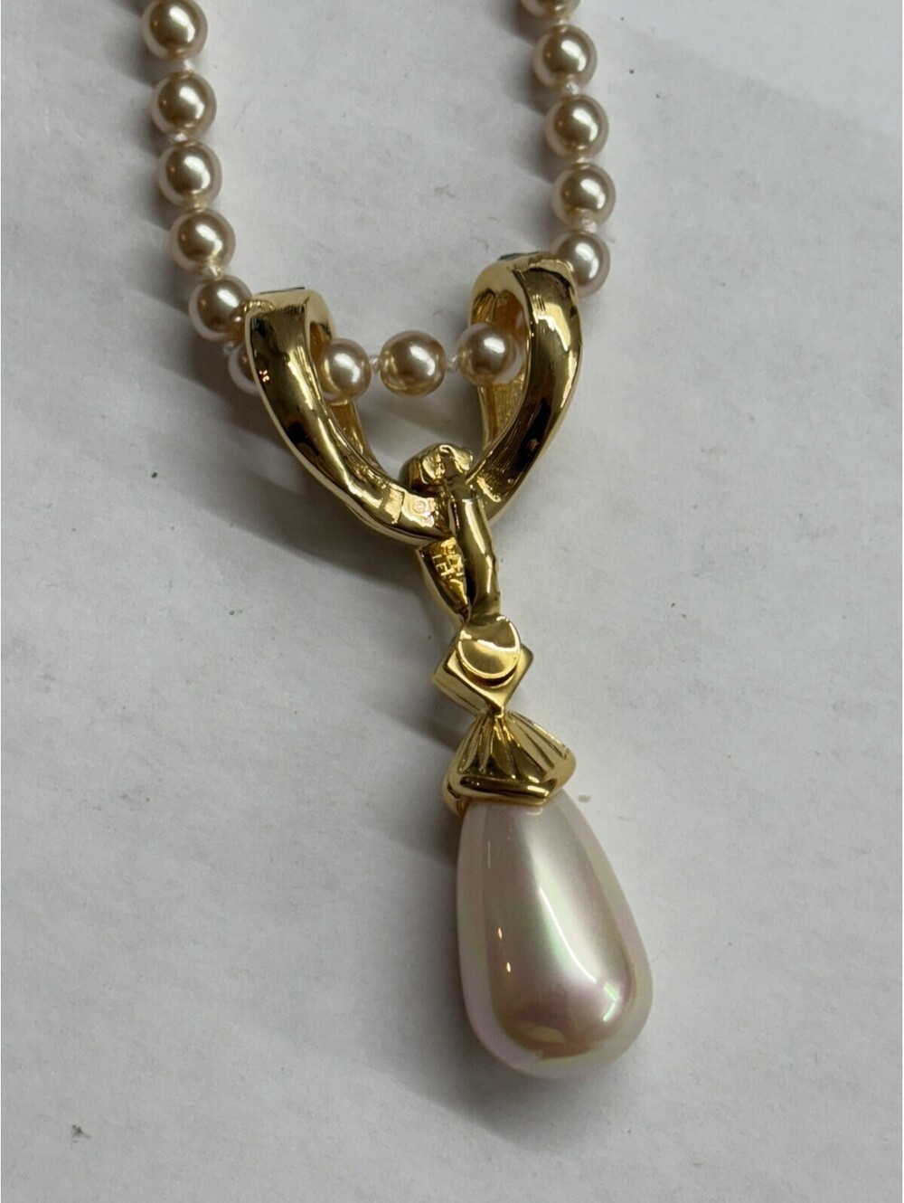 Vintage Signed Nolan Miller Sapphire Rhinestones pearl Pendant Necklace